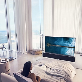 LG открывает эпоху телевизоров будущего  с первым в мире сворачиваемым OLED-телевизором